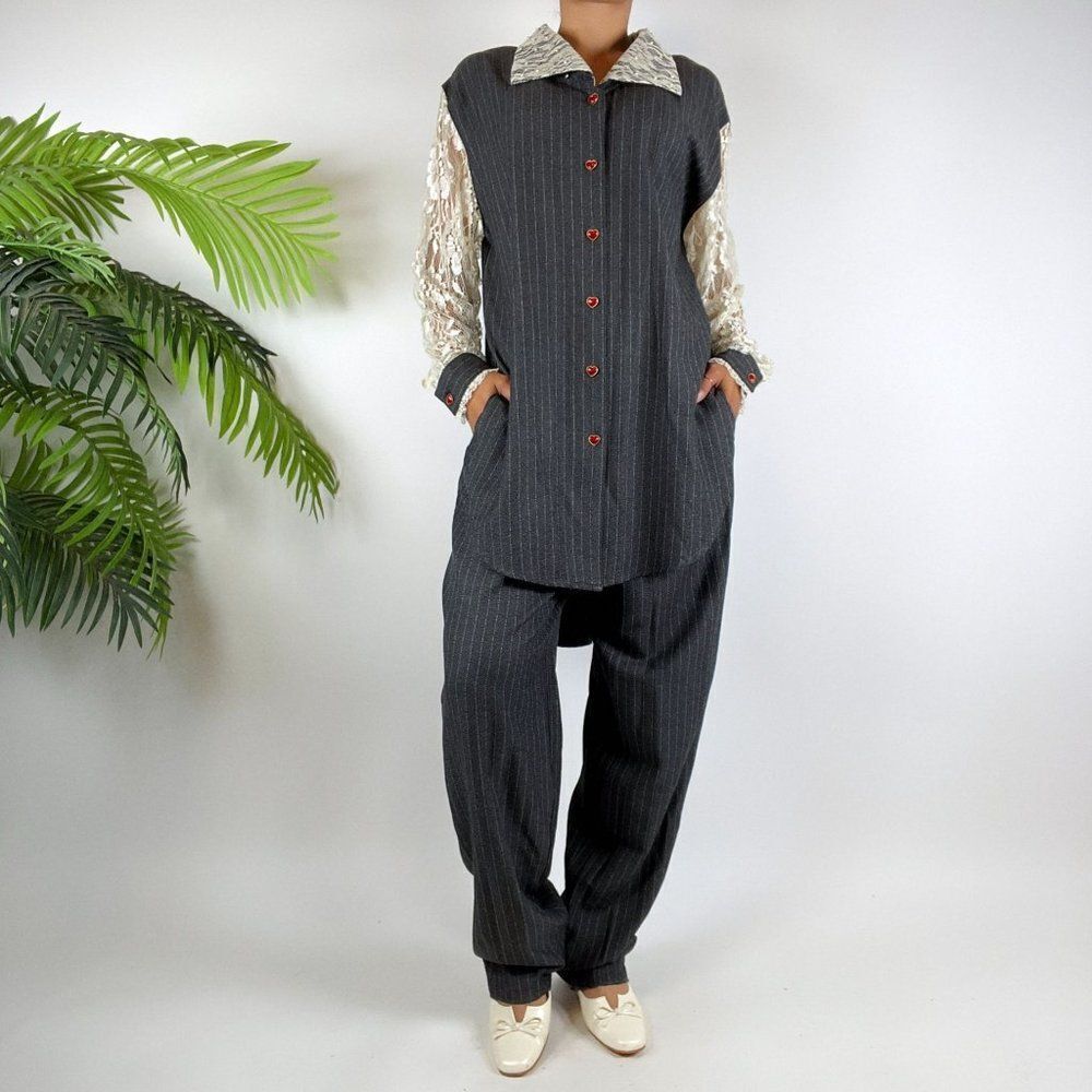Vintage 90s Grunge Gray Pin Stripe Oversized Pantsuit Blazer & Trousers / Sz: M